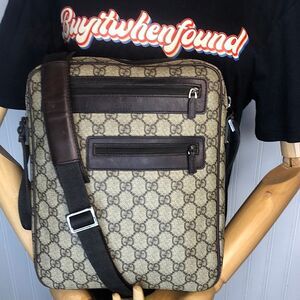 GUCCI GG Supreme Coated Canvas and Leather Crossbody Messenger Bag VINTAGE